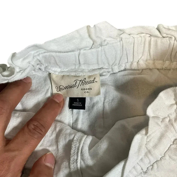 Universal Thread White Paperbag Casual Shorts Women's Small Pull On Drawstring - Picture 6 of 7